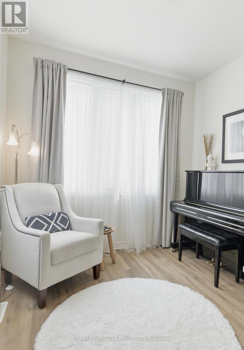 919 Ash Gate, Milton, Ontario  L9E 1R9 - Photo 8 - W12736232