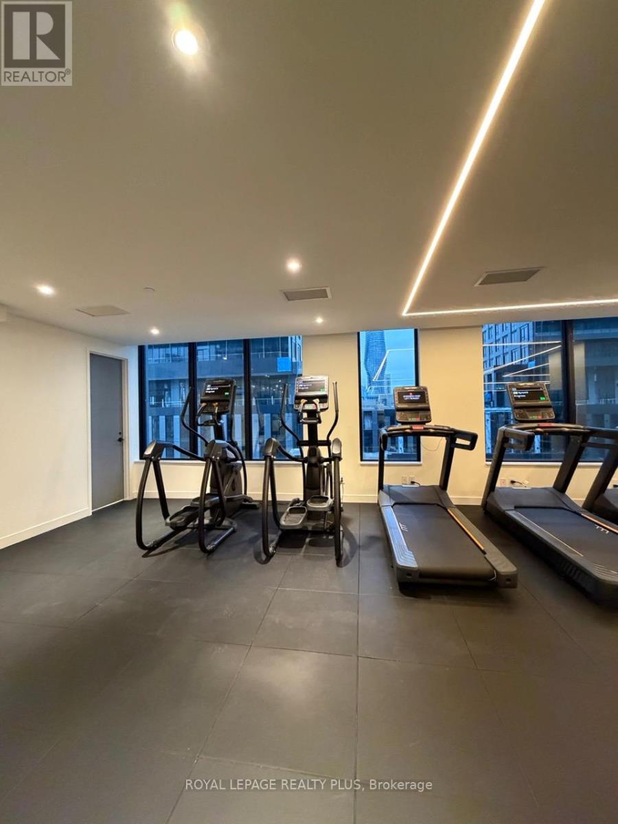 4411 - 4015 The Exchange, Mississauga, Ontario  L5B 0N9 - Photo 20 - W12736250