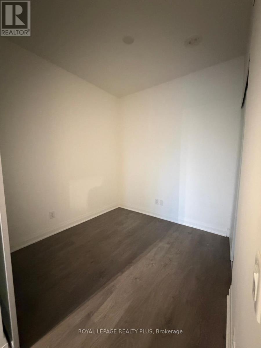 4411 - 4015 The Exchange, Mississauga, Ontario  L5B 0N9 - Photo 6 - W12736250