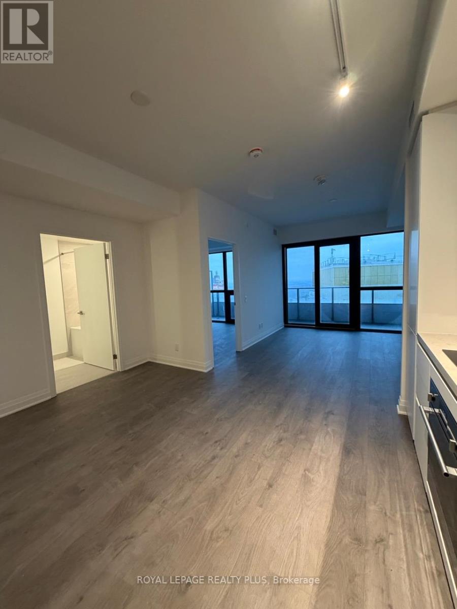 4411 - 4015 The Exchange, Mississauga, Ontario  L5B 0N9 - Photo 7 - W12736250