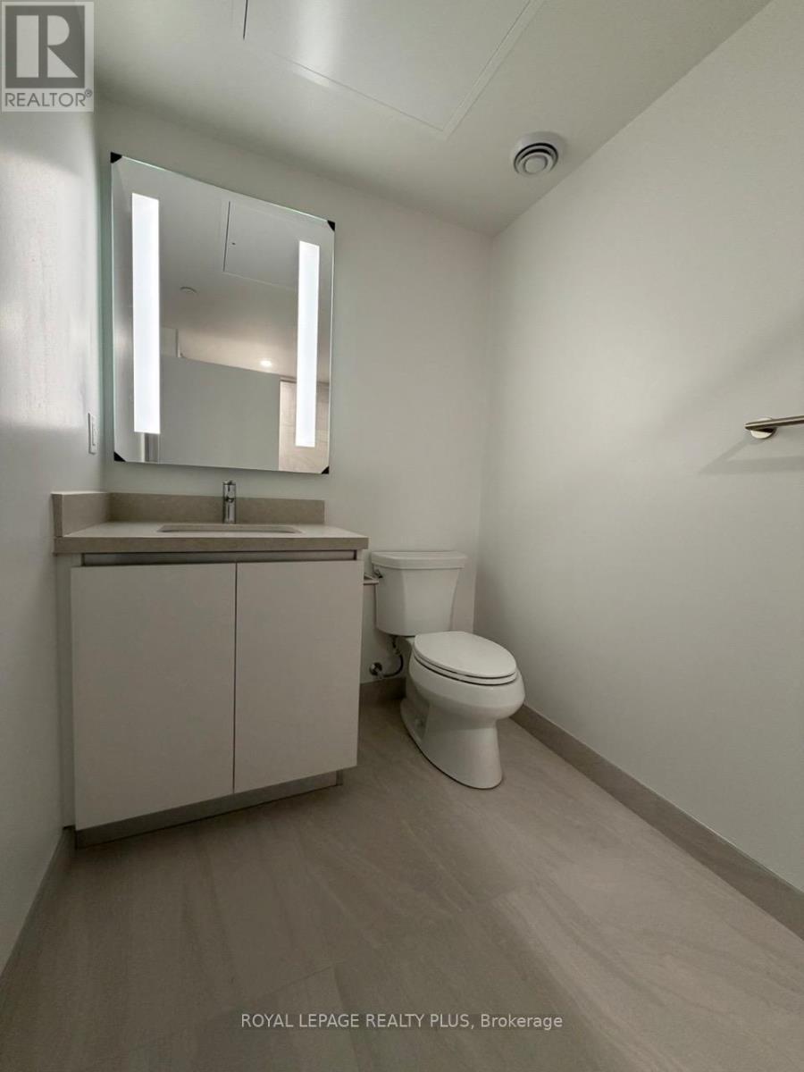 4411 - 4015 The Exchange, Mississauga, Ontario  L5B 0N9 - Photo 8 - W12736250