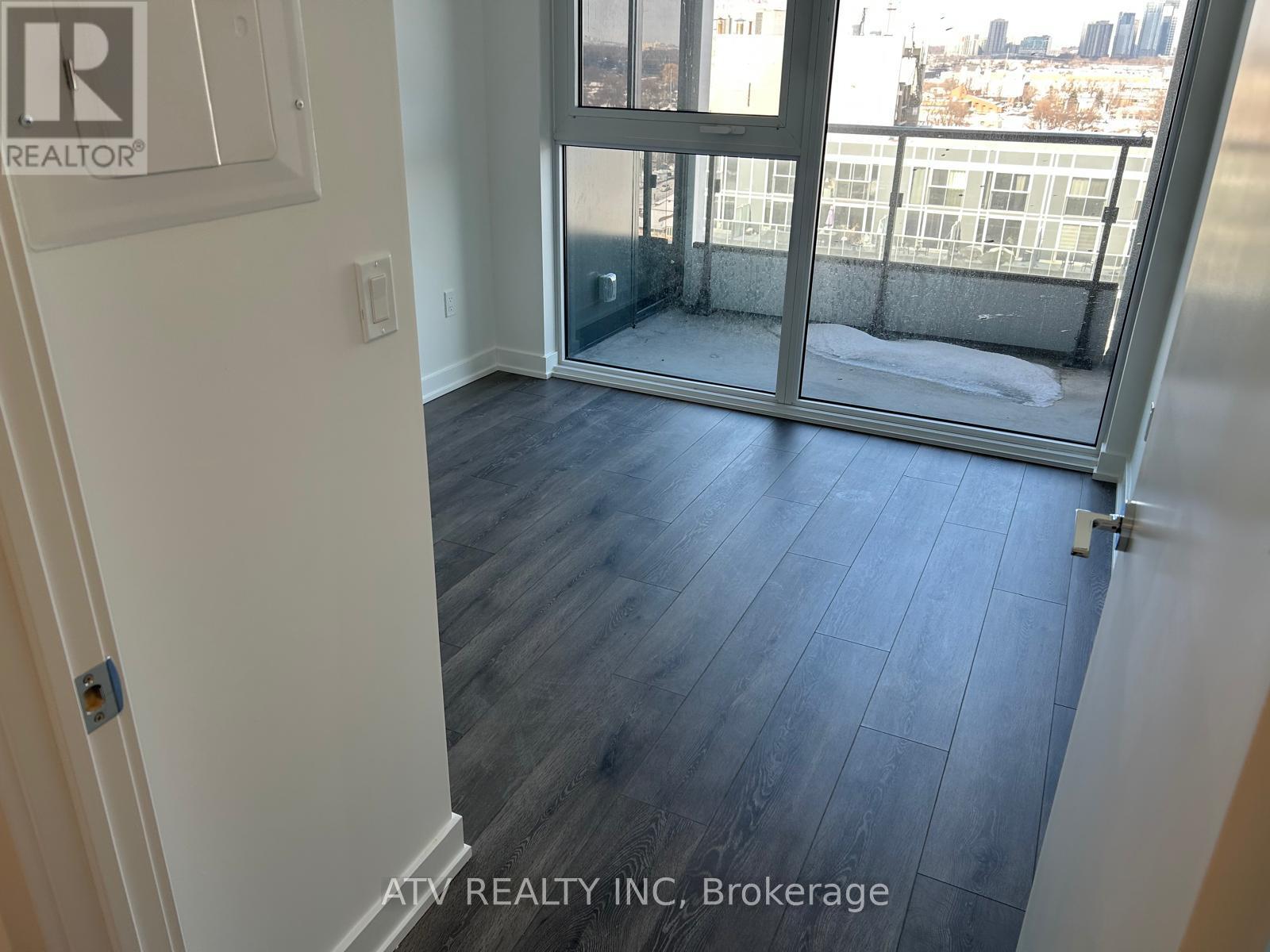 1025 - 1007 The Queensway, Toronto, Ontario  M8Z 6C7 - Photo 11 - W12736256