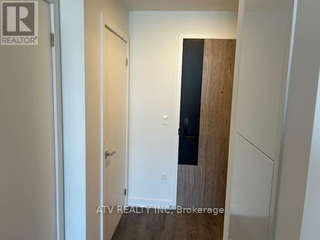 1025 - 1007 The Queensway, Toronto, Ontario  M8Z 6C7 - Photo 4 - W12736256