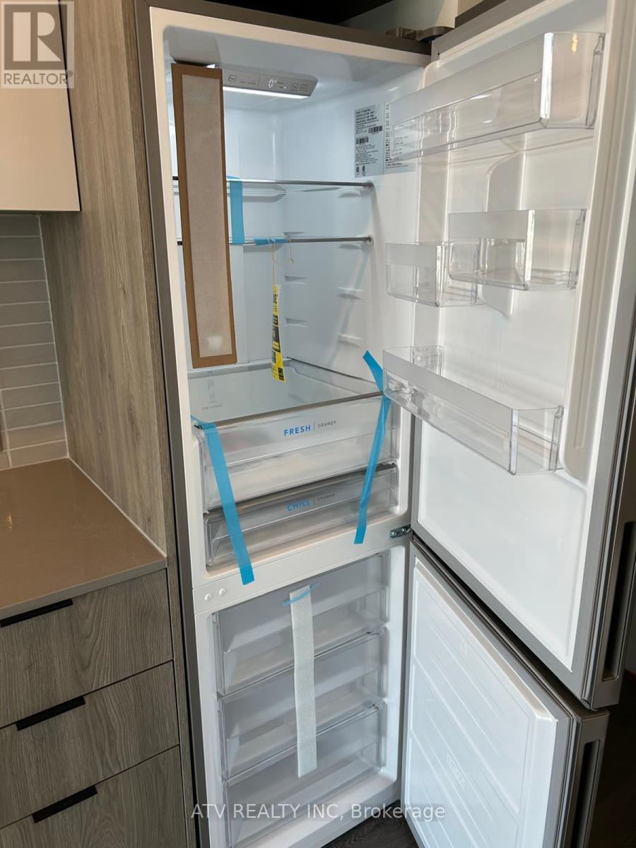 1025 - 1007 The Queensway, Toronto, Ontario  M8Z 6C7 - Photo 8 - W12736256