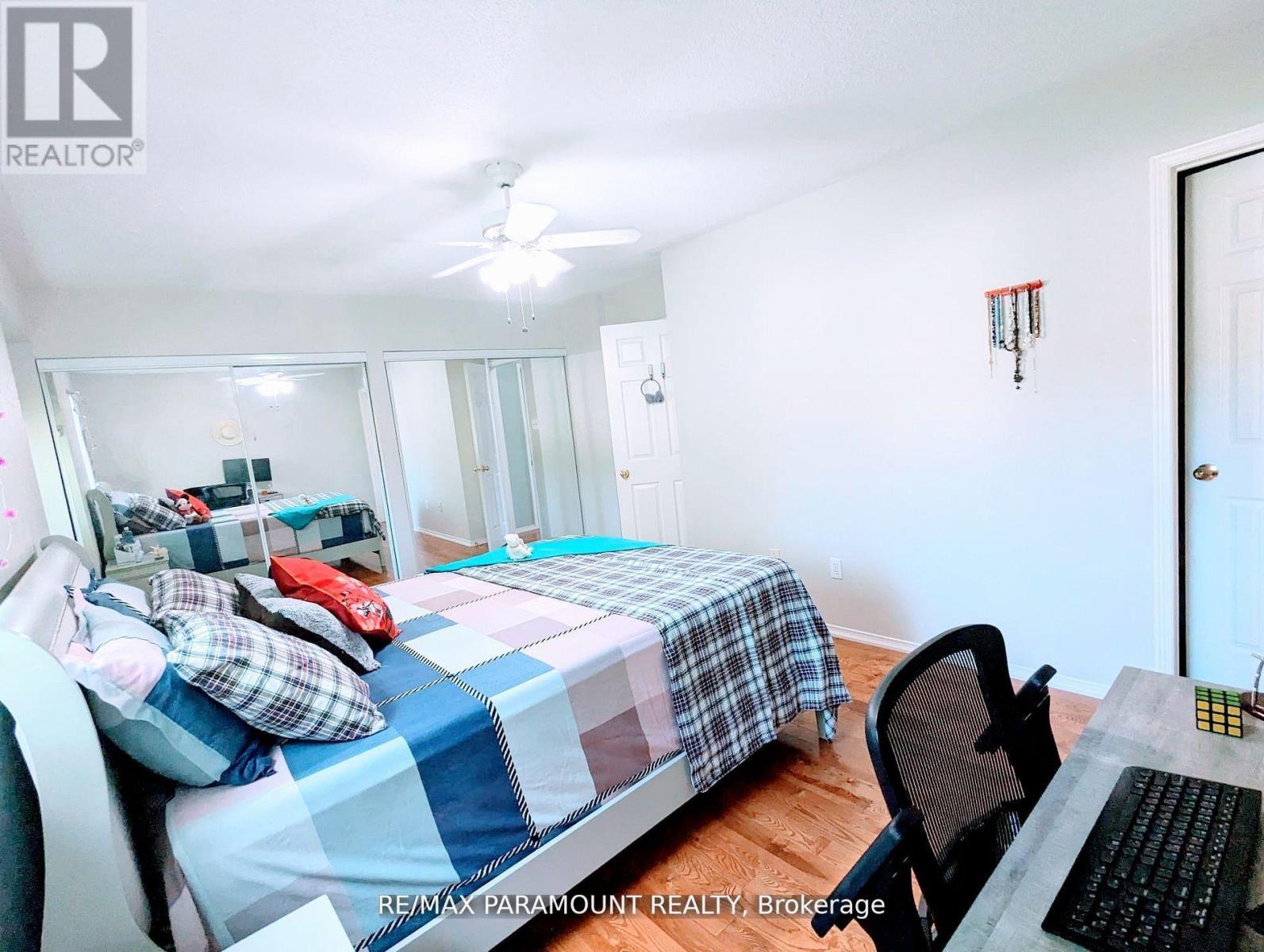 37 Wickstead Court, Brampton, Ontario  L6R 1N8 - Photo 18 - W12736270