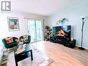 37 Wickstead Court, Brampton, Ontario  L6R 1N8 - Photo 2 - W12736270