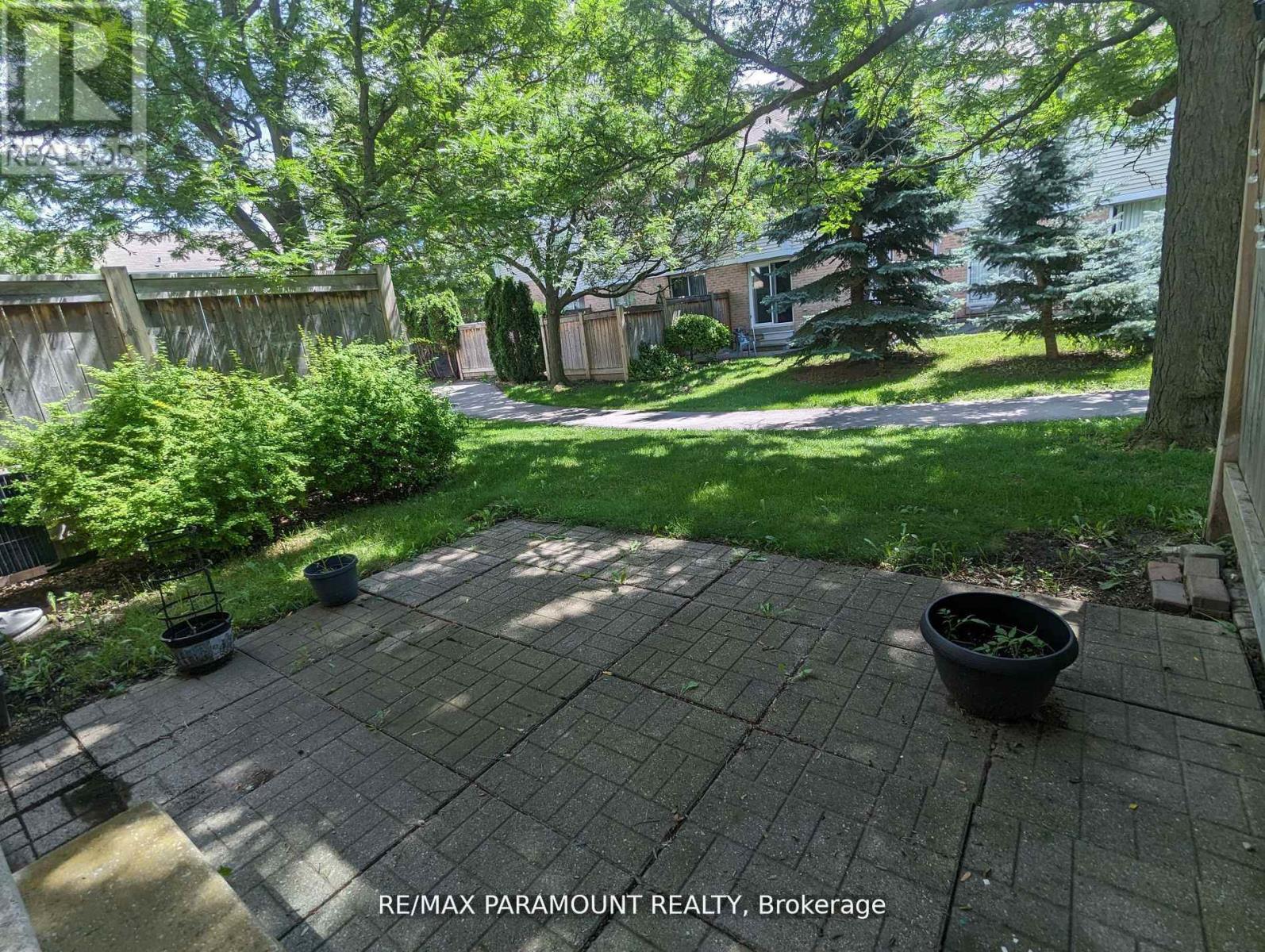 37 Wickstead Court, Brampton, Ontario  L6R 1N8 - Photo 30 - W12736270