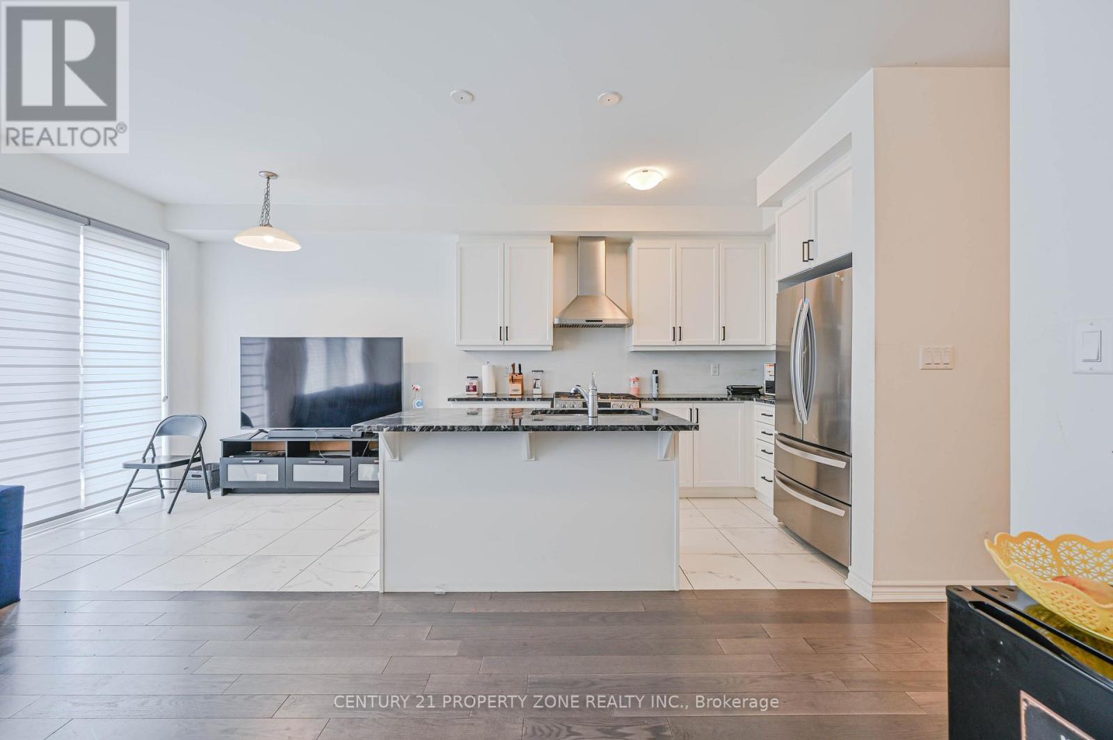 54 Keppel Circle, Brampton, Ontario  L7A 5L1 - Photo 14 - W12736286