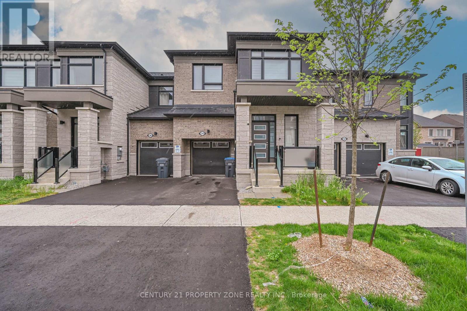 54 Keppel Circle, Brampton, Ontario  L7A 5L1 - Photo 2 - W12736286