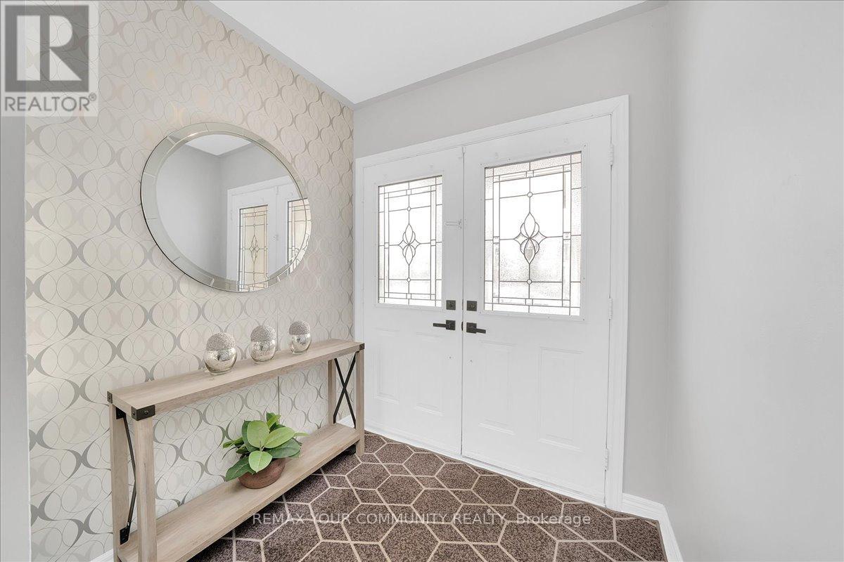 23 Coolspring Crescent, Caledon, Ontario  L7E 1W6 - Photo 5 - W12736288