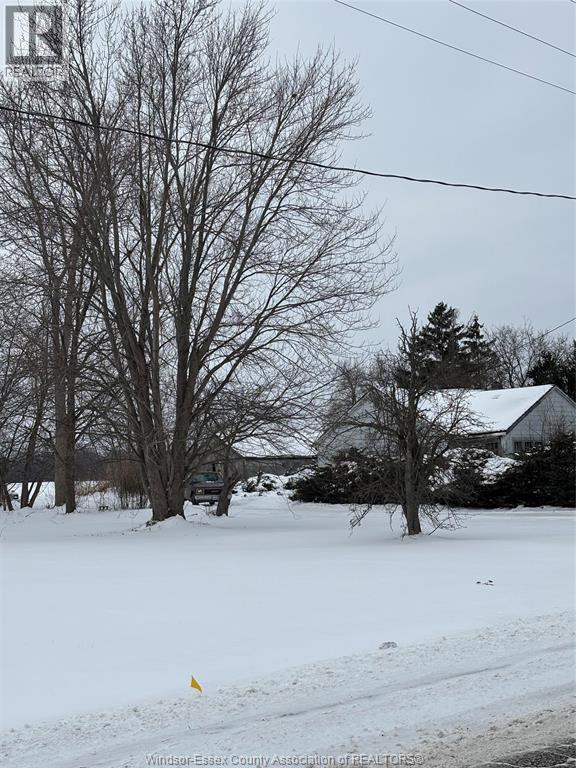 MLS# 26002024: 5075 NORTH TALBOT ROAD, Tecumseh, Canada