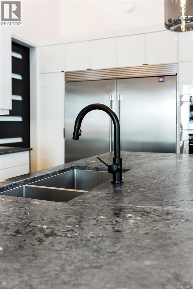 2250 Dolphin Rd, North Saanich, British Columbia  V8L 5Y7 - Photo 16 - 1022291