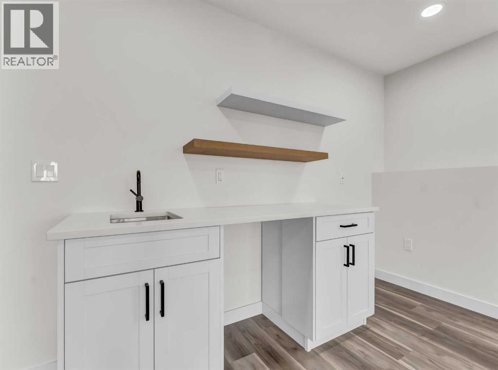 31 Sierra Road Sw, Medicine Hat, Alberta  T1B 4Y6 - Photo 34 - A2278884