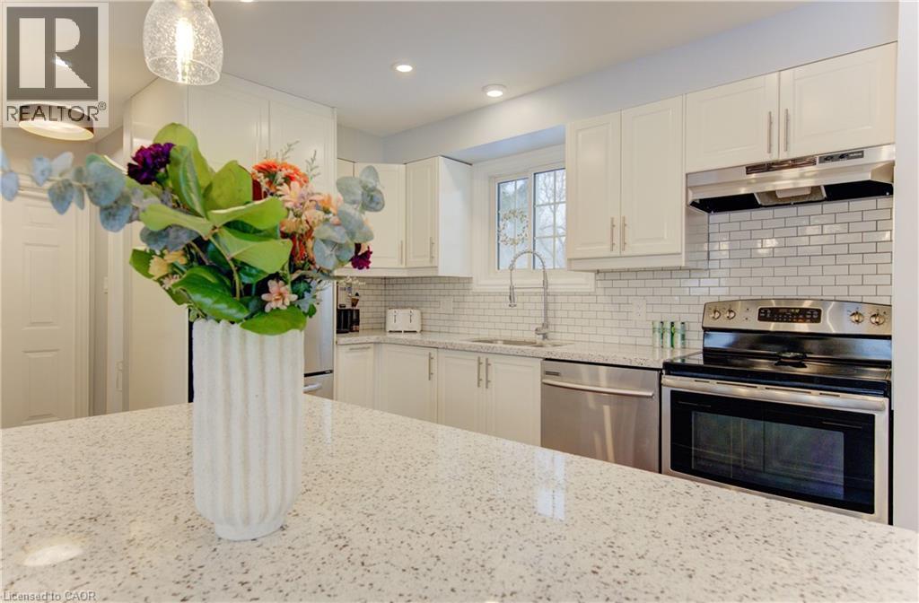 51 Nathaniel Crescent, Kitchener, Ontario N2P 1L3 - Photo 14 - 40801118