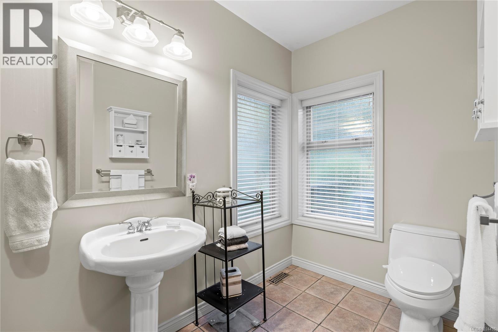 3380 Redden Rd, Nanoose Bay, British Columbia  V9P 9H4 - Photo 30 - 1024435