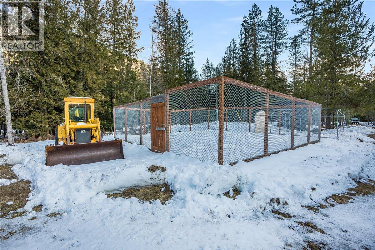 4453 Passmore Upper Road, Passmore, British Columbia  V0G 2J0 - Photo 53 - 10373819