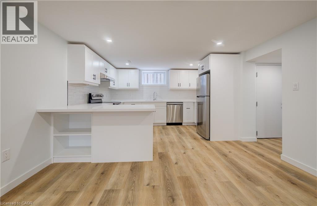 24 Alderney Avenue, Hamilton, Ontario  L9A 2A5 - Photo 11 - 40801425