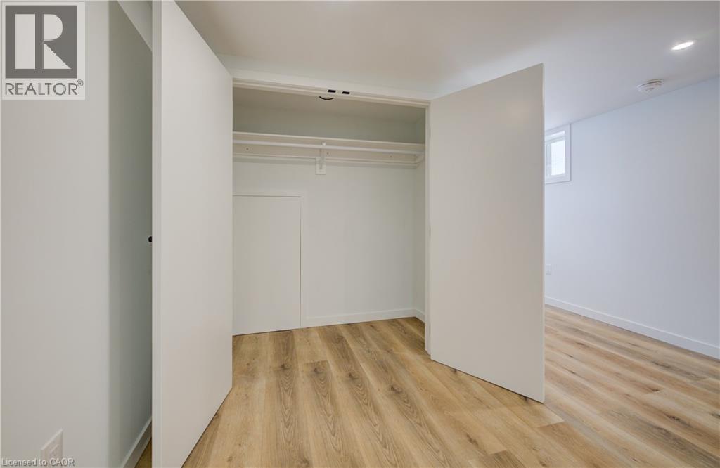 24 Alderney Avenue, Hamilton, Ontario  L9A 2A5 - Photo 20 - 40801425