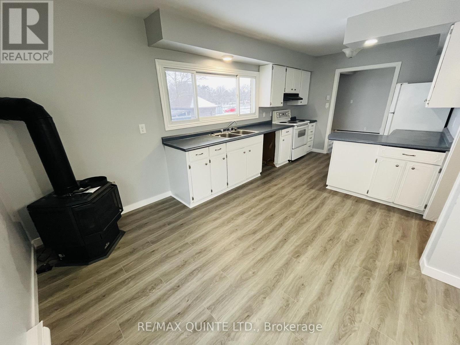 122 Sidney Street, Belleville, Ontario  K8P 3Y9 - Photo 6 - X12736344