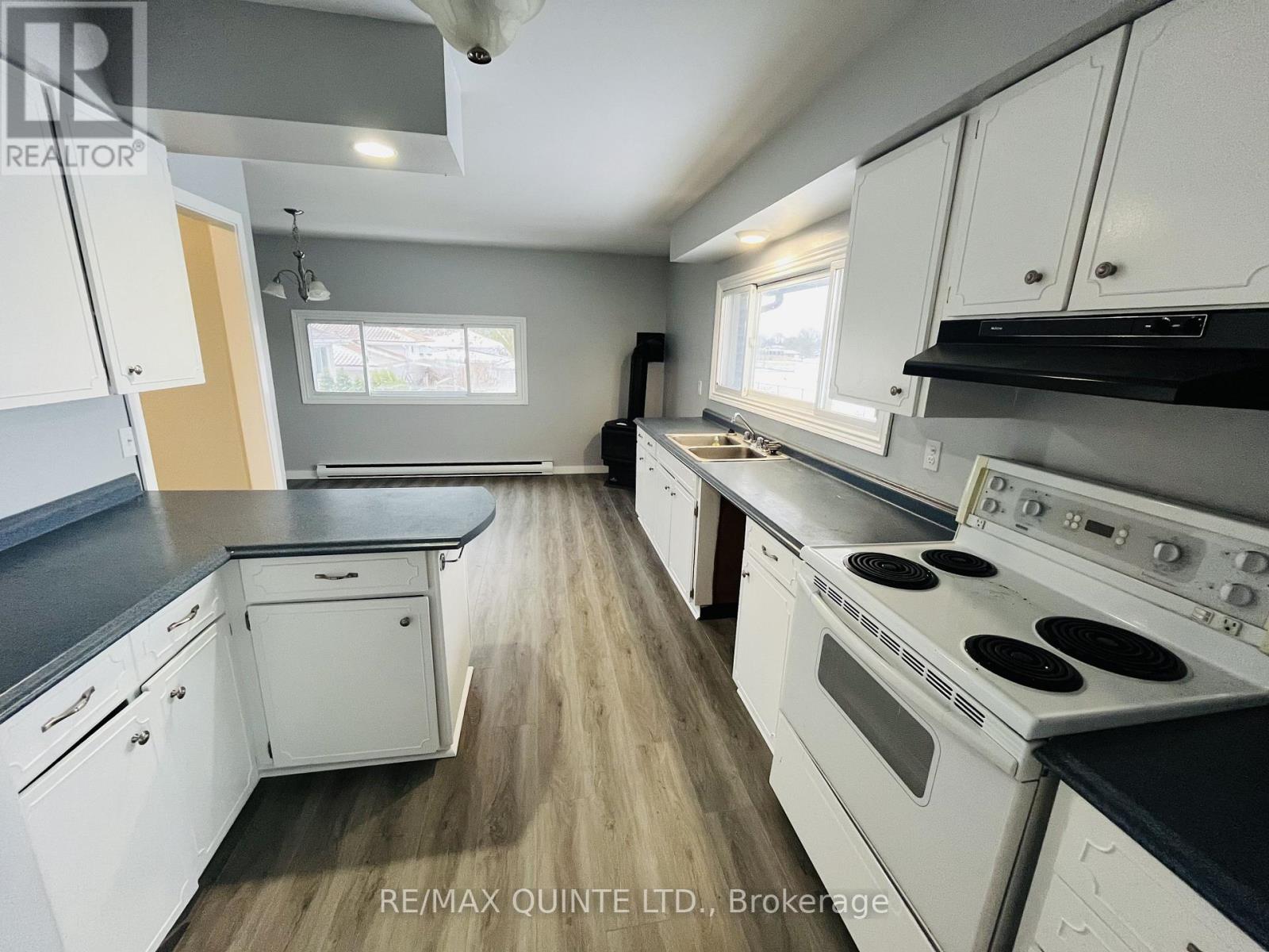 122 Sidney Street, Belleville, Ontario  K8P 3Y9 - Photo 7 - X12736344