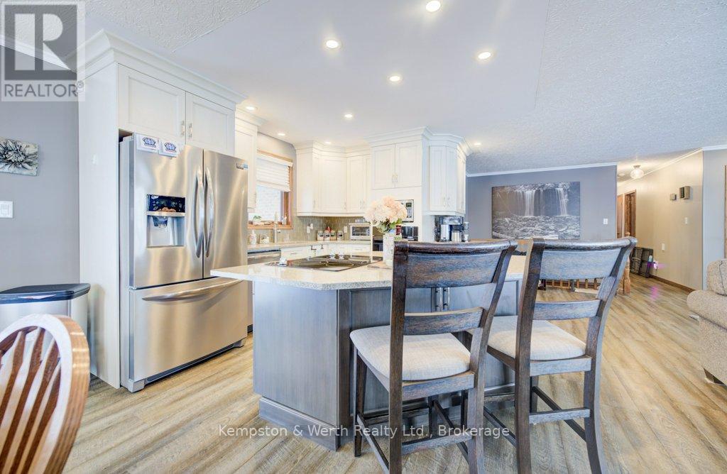 1a Crawford Street, North Huron, Ontario  N0G 2W0 - Photo 17 - X12736422