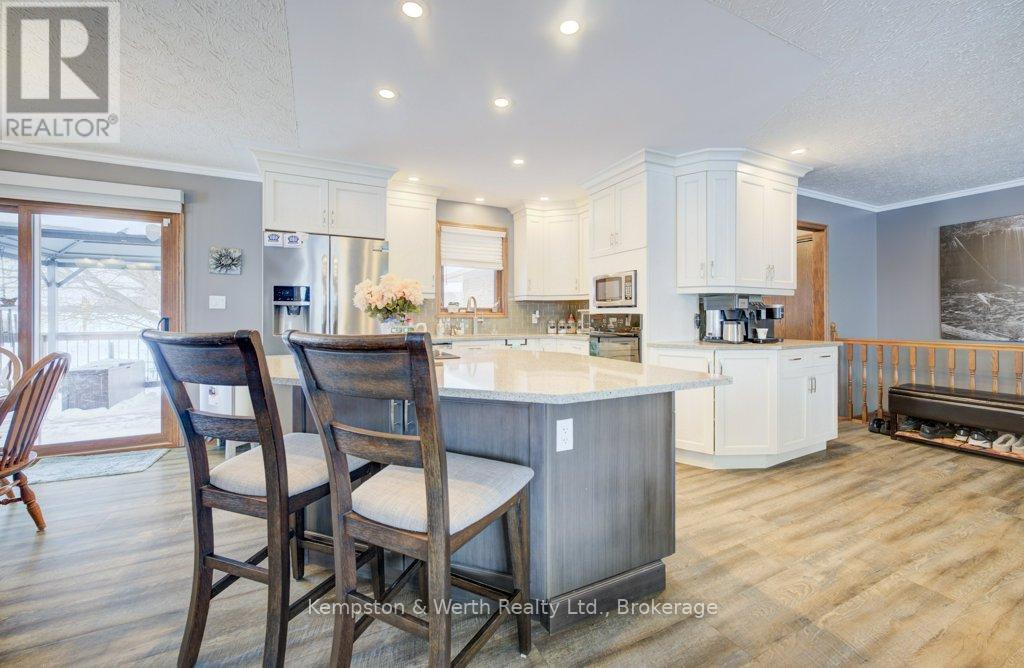 1a Crawford Street, North Huron, Ontario  N0G 2W0 - Photo 18 - X12736422