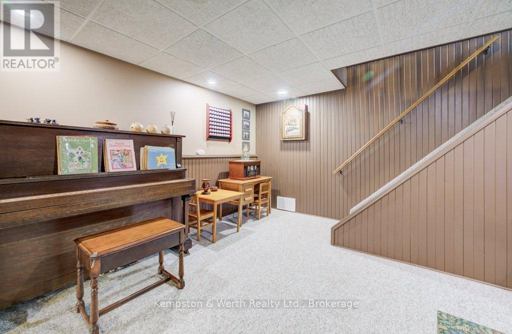 1a Crawford Street, North Huron, Ontario  N0G 2W0 - Photo 34 - X12736422