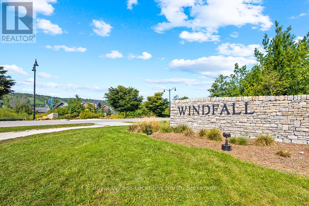 120 Black Willow Crescent, Blue Mountains, Ontario L9Y 5L8 - Photo 1 - X12736434