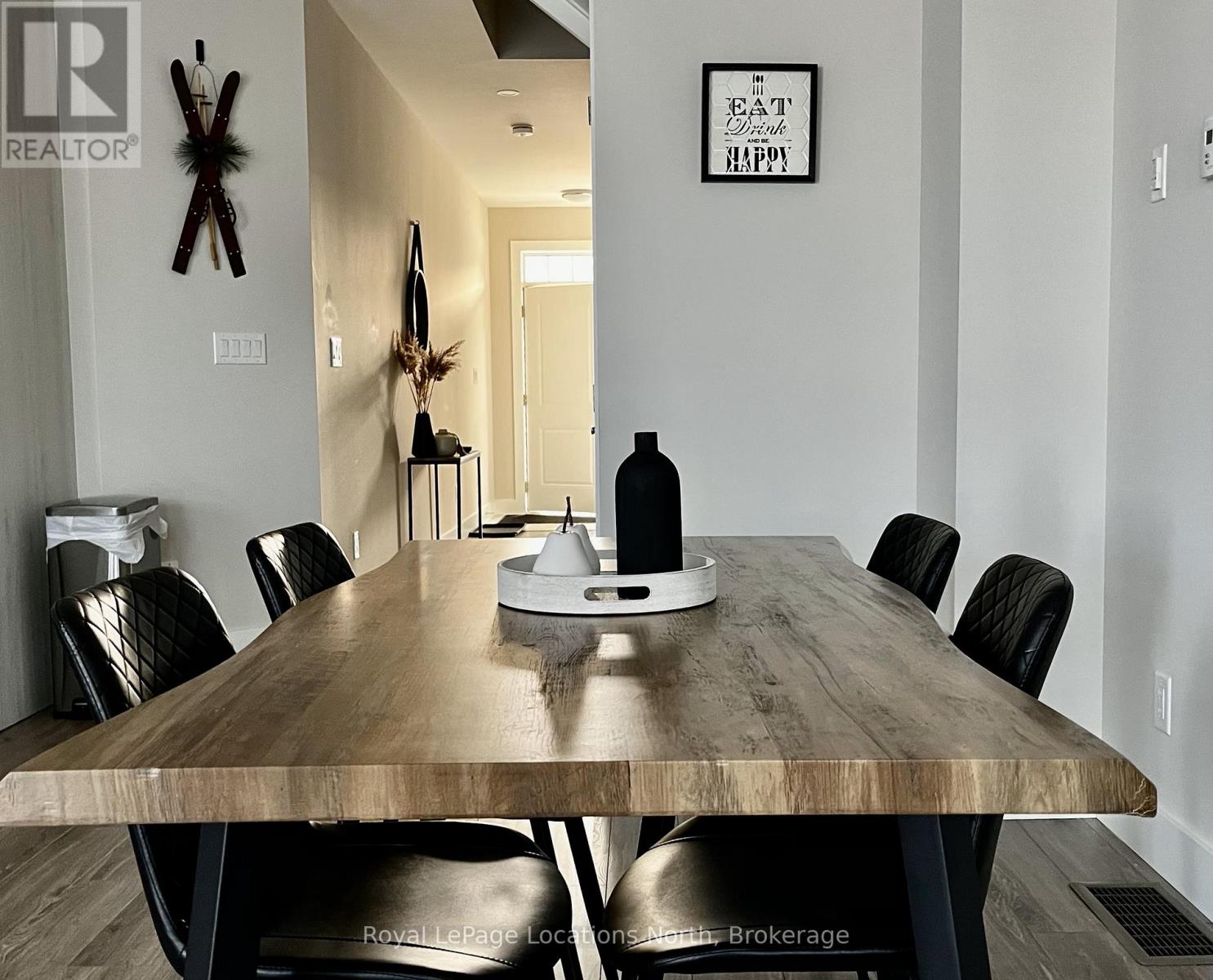 120 Black Willow Crescent, Blue Mountains, Ontario L9Y 5L8 - Photo 5 - X12736434