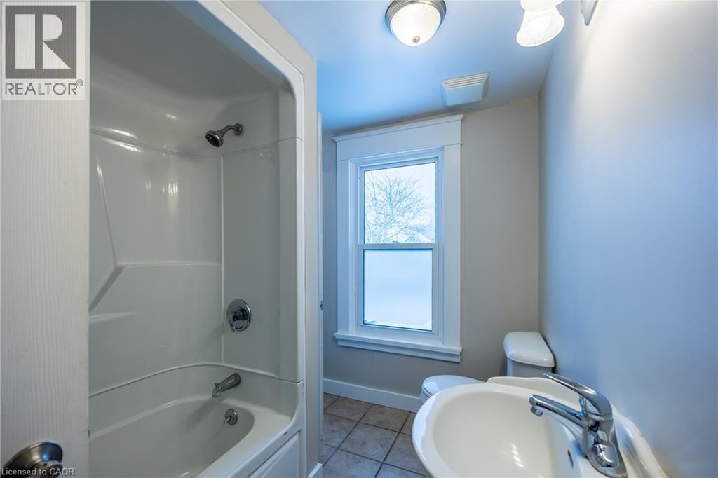 388 College Avenue, Simcoe, Ontario  N3Y 4G9 - Photo 14 - 40799363