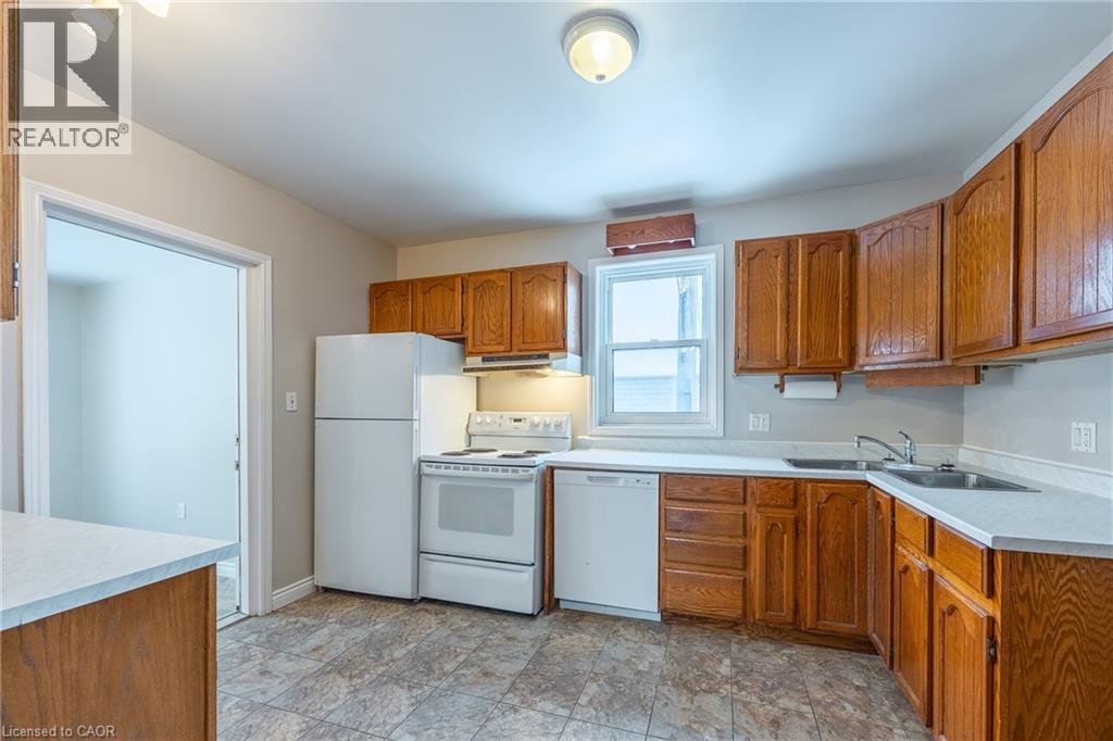 388 College Avenue, Simcoe, Ontario  N3Y 4G9 - Photo 9 - 40799363