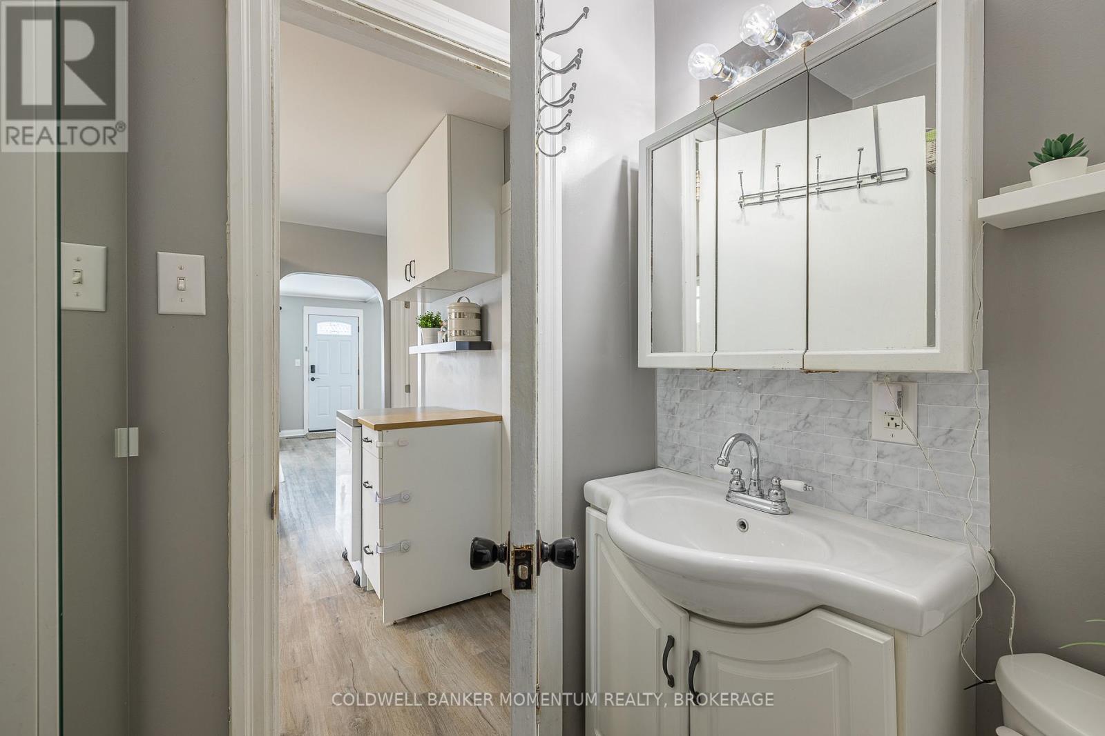 1441 Dominion Road, Fort Erie, Ontario  L2A 1J9 - Photo 14 - X12736384