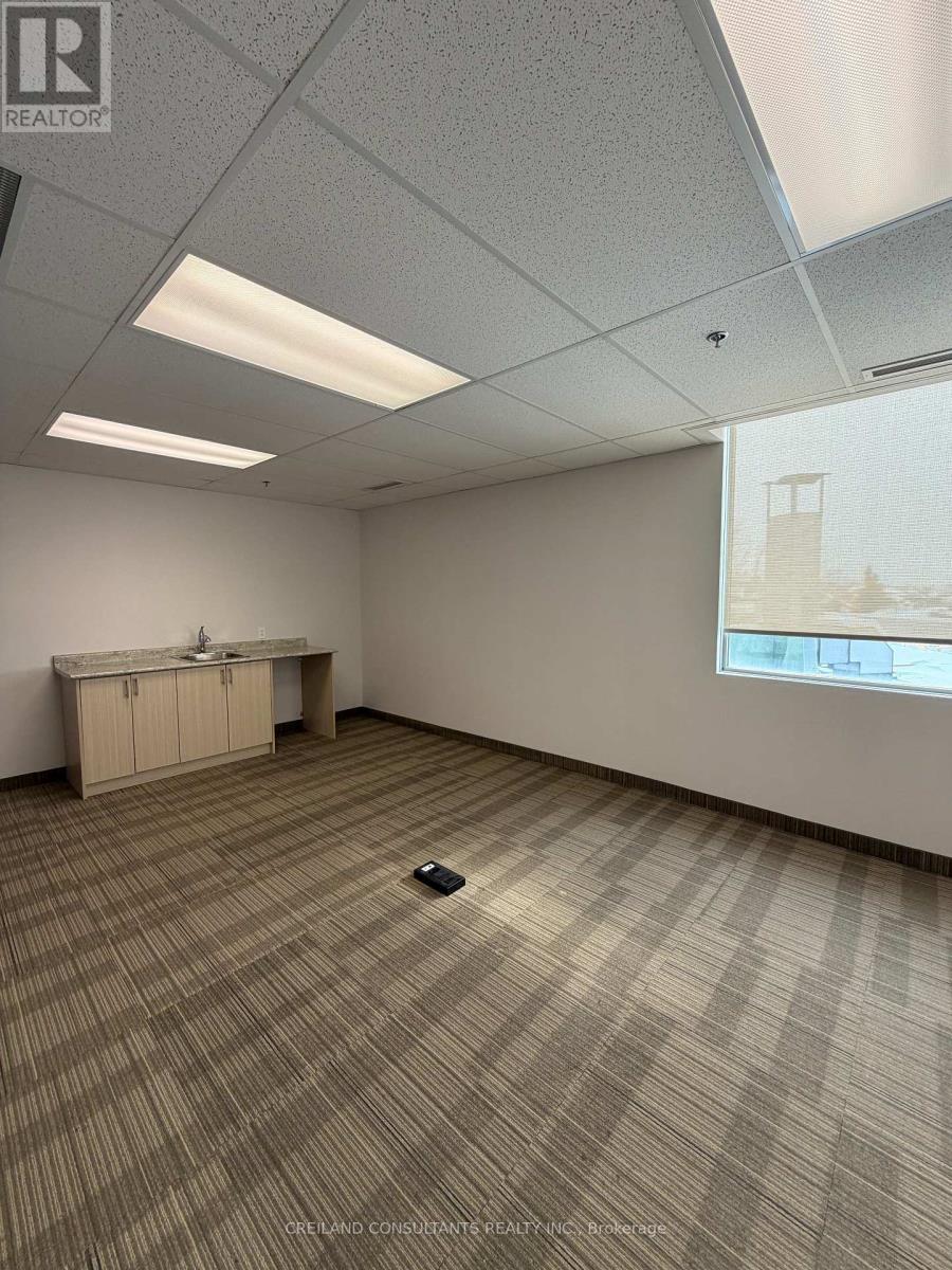 208 - 1 Rossland Road W, Ajax, Ontario  L1Z 1Z2 - Photo 7 - E12552258