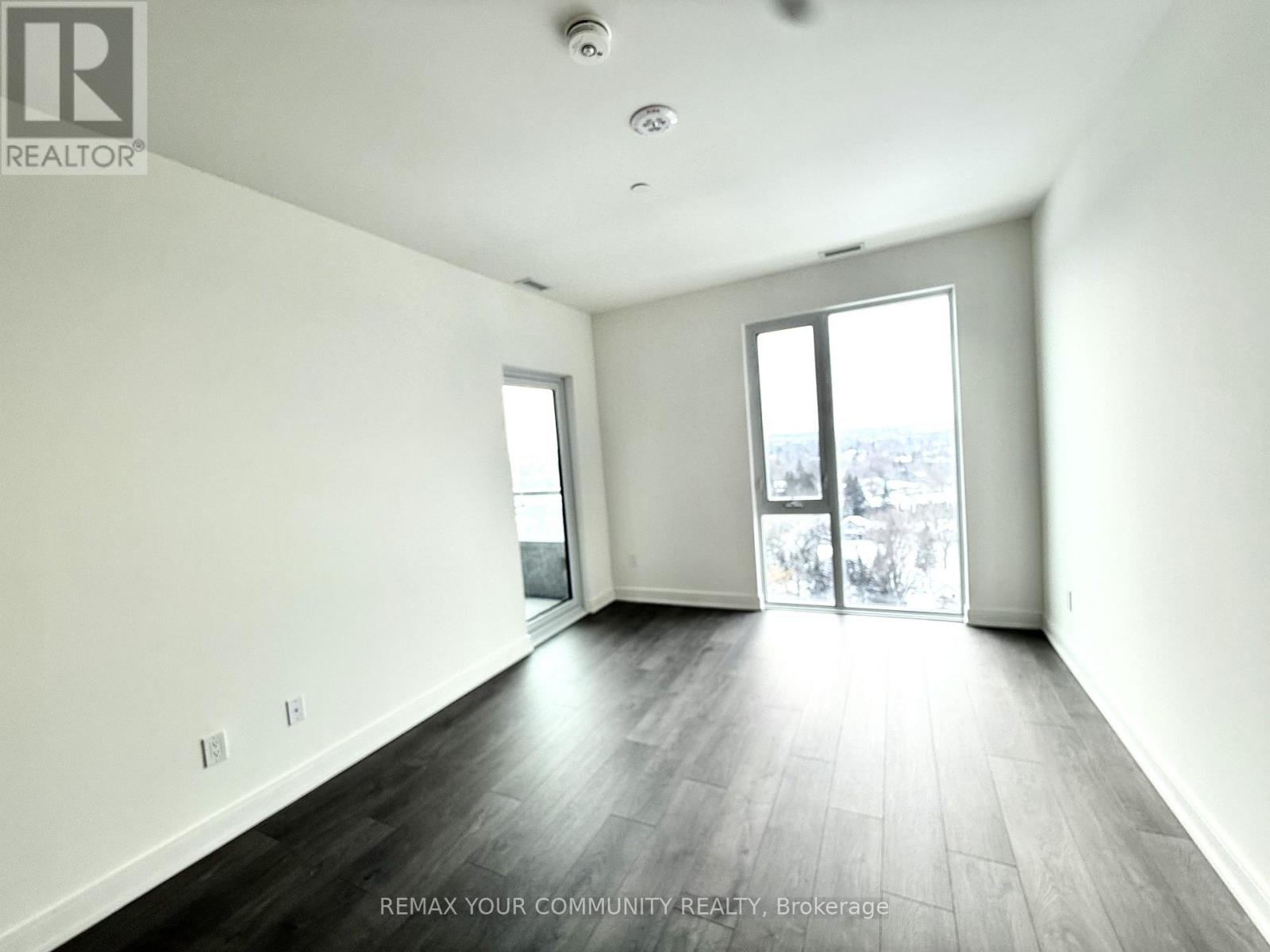 B1405 - 715 Davis Drive, Newmarket, Ontario  L3Y 0J2 - Photo 8 - N12735384