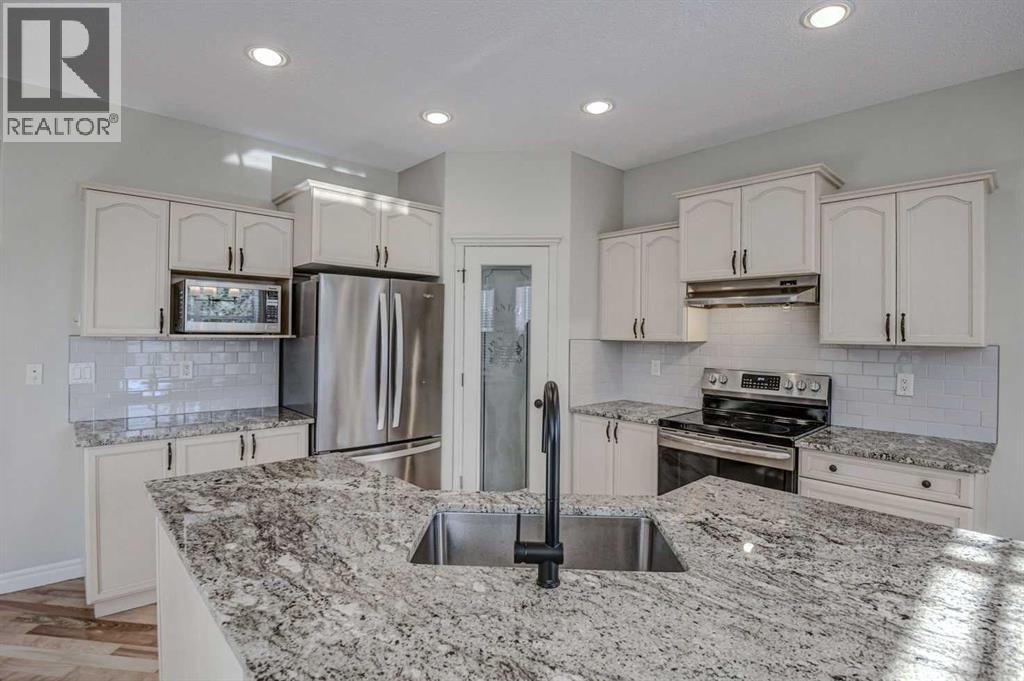 40 Prestwick Manor Se, Calgary, Alberta  T2Z 4S6 - Photo 7 - A2282138