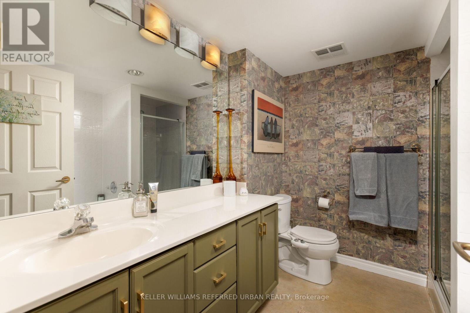 101 - 18 Concorde Place, Toronto, Ontario  M3C 3T9 - Photo 32 - C12736292