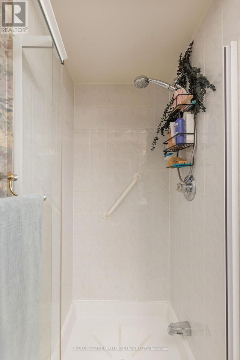 101 - 18 Concorde Place, Toronto, Ontario  M3C 3T9 - Photo 35 - C12736292