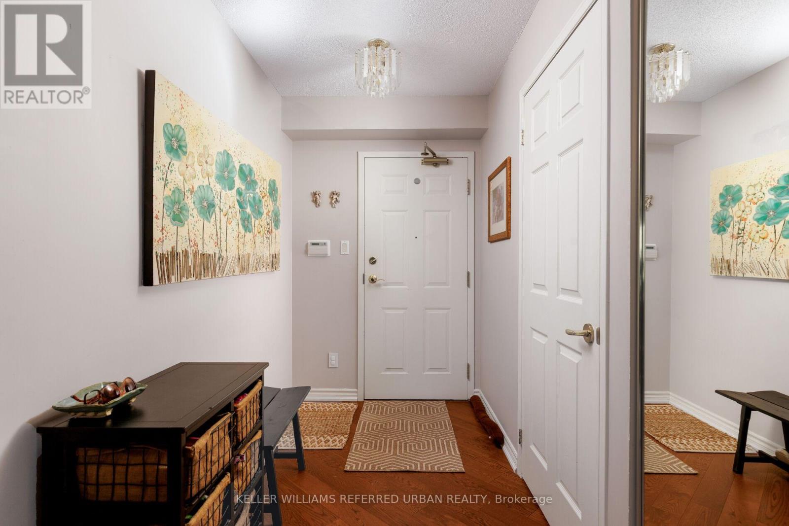 101 - 18 Concorde Place, Toronto, Ontario  M3C 3T9 - Photo 4 - C12736292