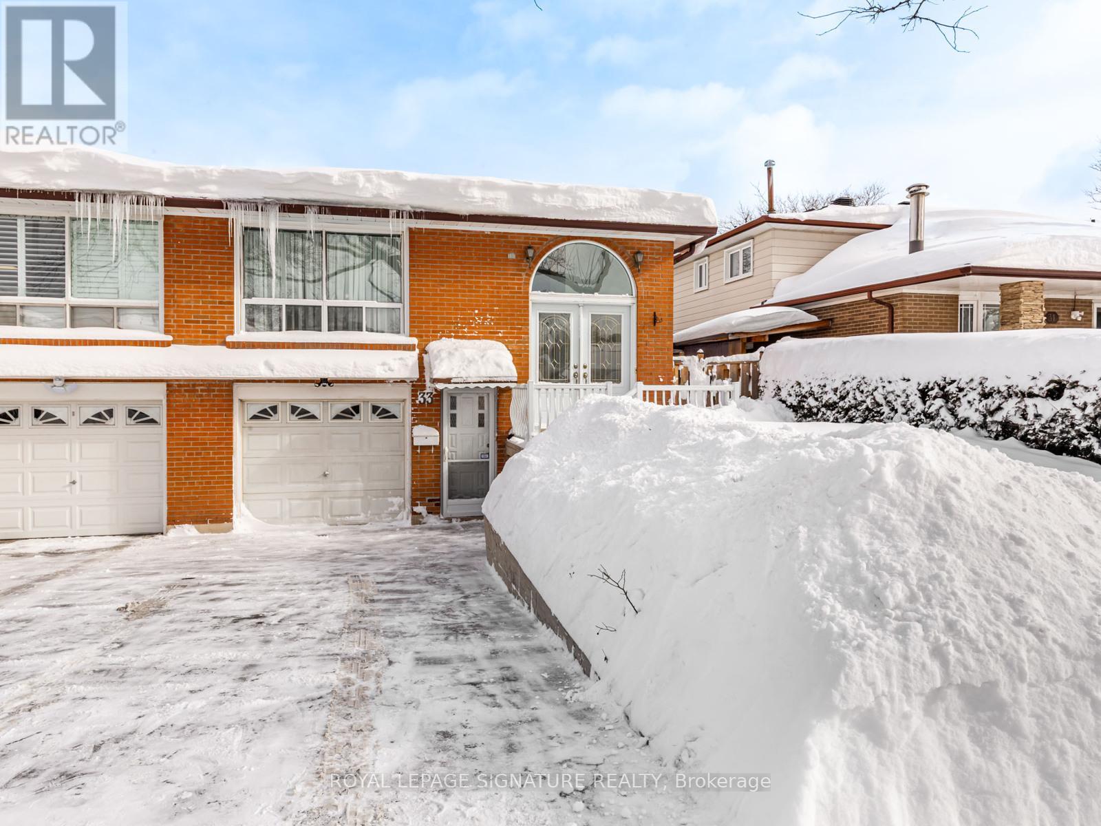 33 LADNER DRIVE, Toronto, Ontario