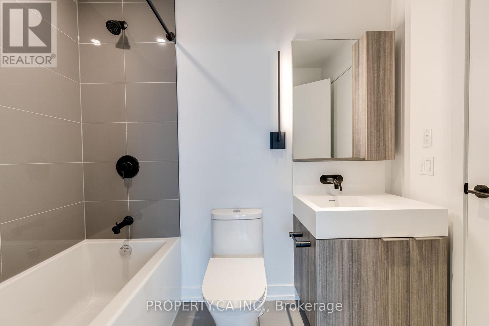 2011 - 127 Broadway Avenue, Toronto, Ontario  M4P 1V3 - Photo 16 - C12736400