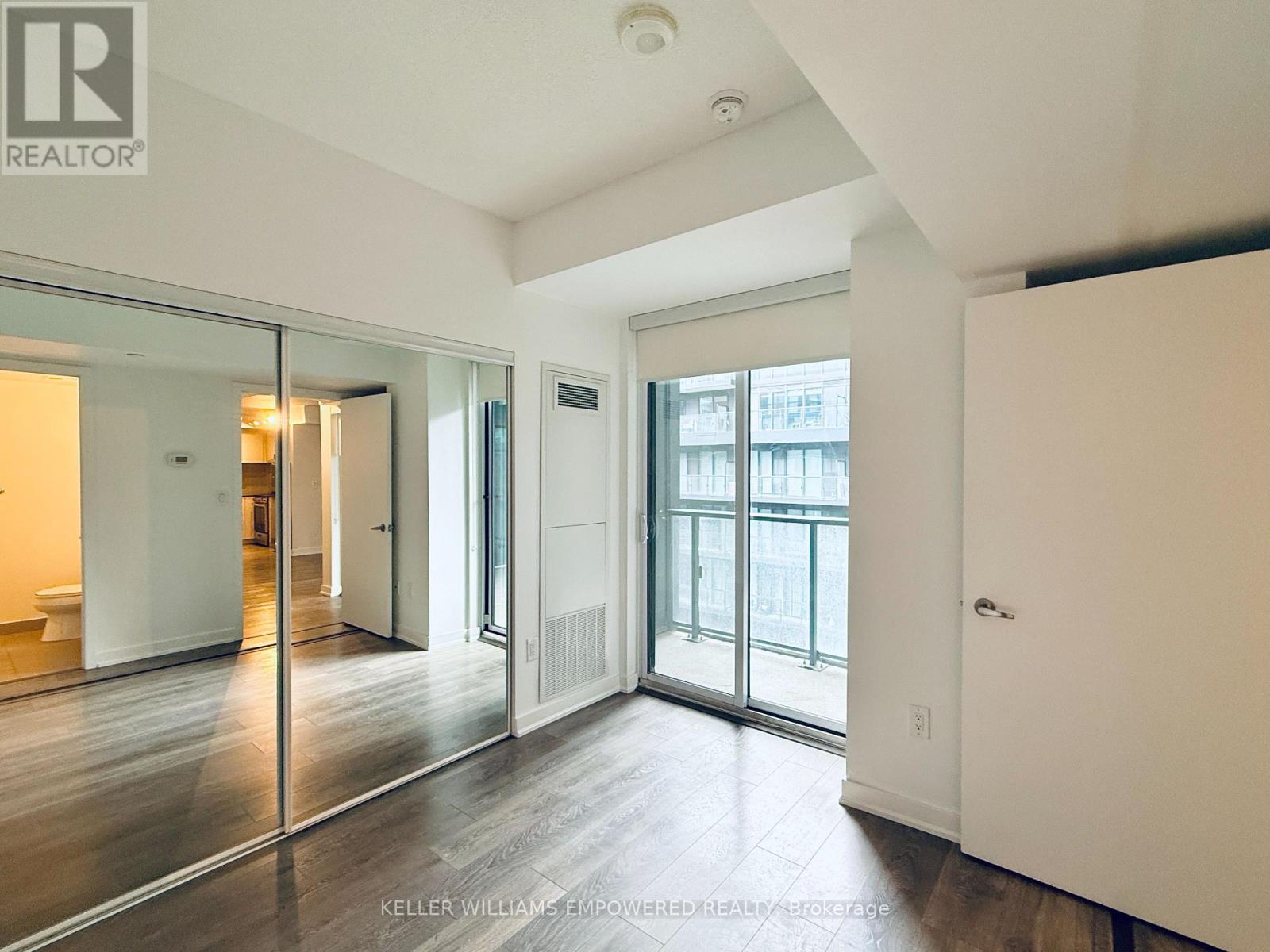 R603 - 31 Phipps Street, Toronto, Ontario  M4Y 0E5 - Photo 12 - C12736418