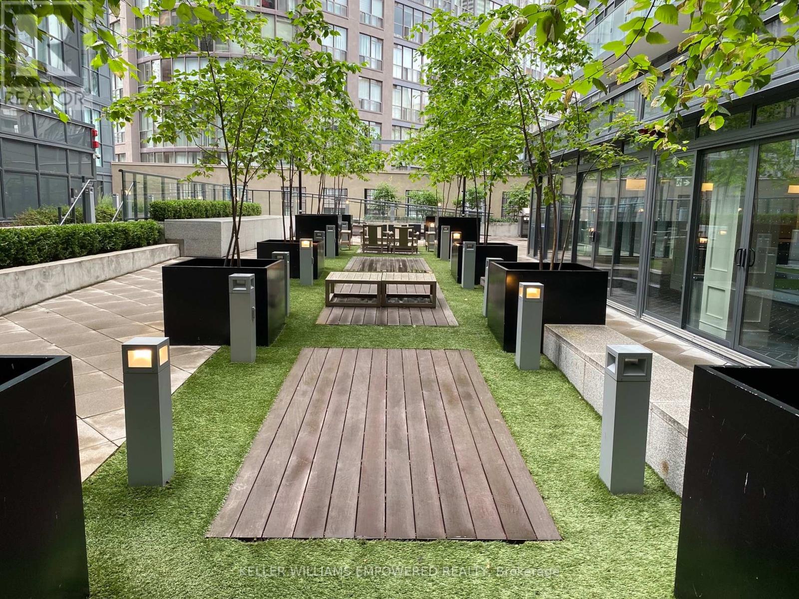 R603 - 31 Phipps Street, Toronto, Ontario  M4Y 0E5 - Photo 29 - C12736418