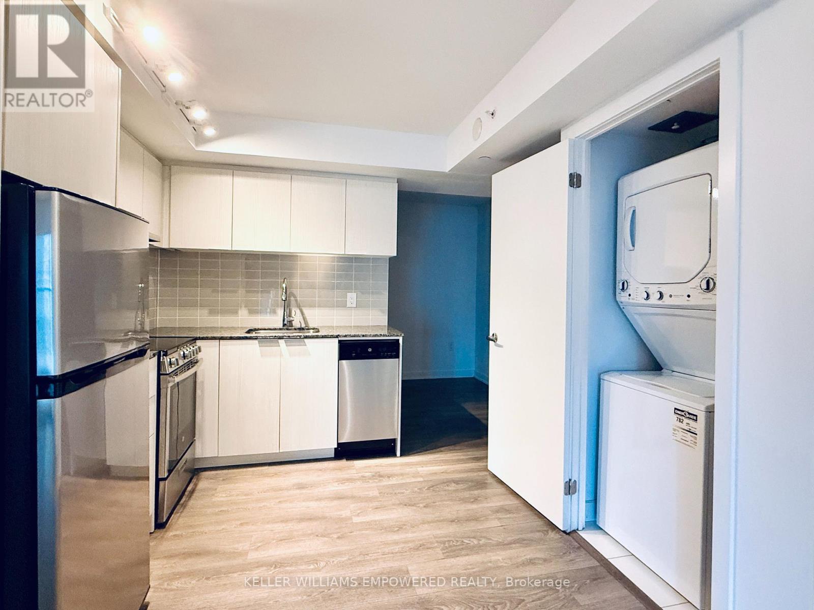 R603 - 31 Phipps Street, Toronto, Ontario  M4Y 0E5 - Photo 7 - C12736418