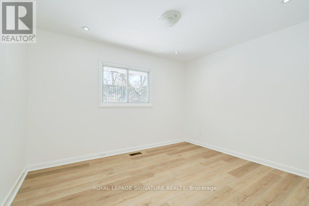 21 Prestbury Street, Toronto, Ontario  M4A 2H9 - Photo 10 - C12736468