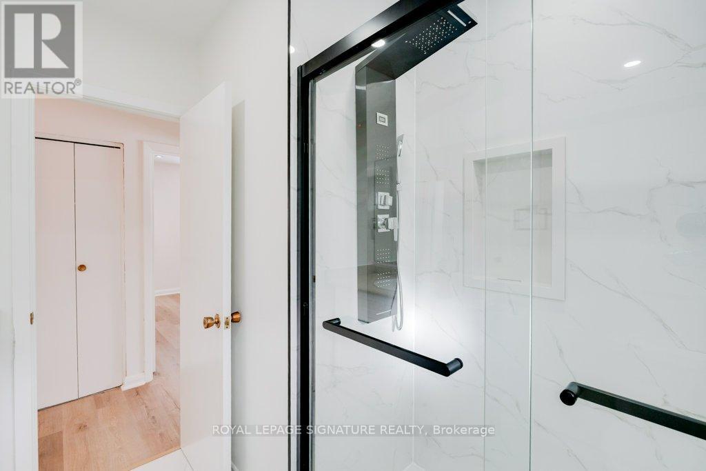 21 Prestbury Street, Toronto, Ontario  M4A 2H9 - Photo 13 - C12736468