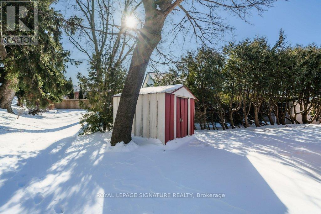 21 Prestbury Street, Toronto, Ontario  M4A 2H9 - Photo 31 - C12736468