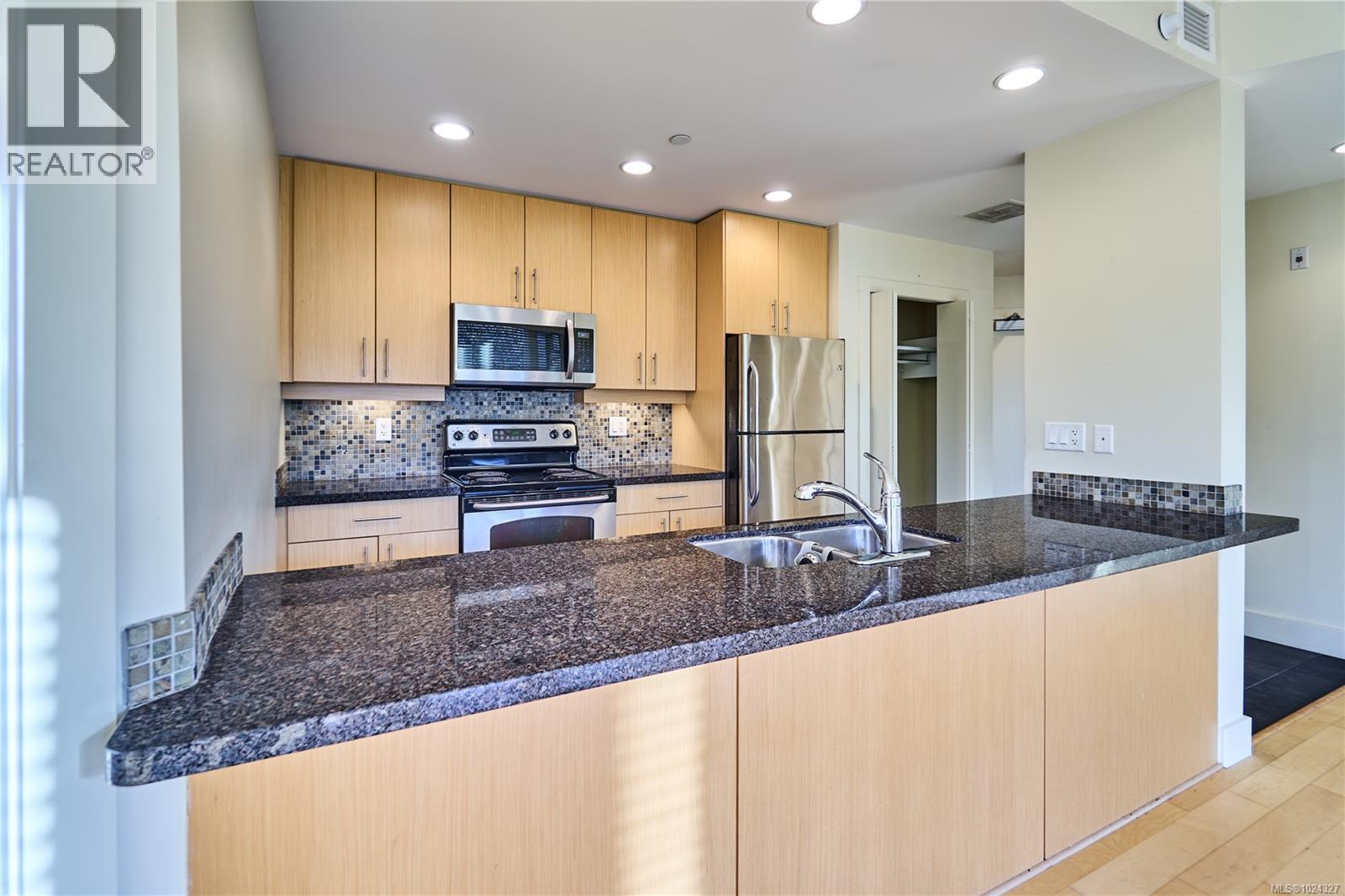 302 580 Stewart Ave, Nanaimo, British Columbia  V9S 0A1 - Photo 20 - 1024327