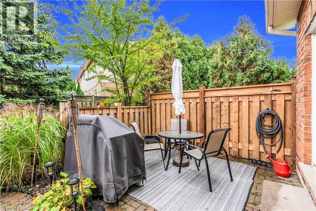 1085 Harrogate Drive Unit# 45, Ancaster, Ontario  L9K 1R2 - Photo 7 - 40778004