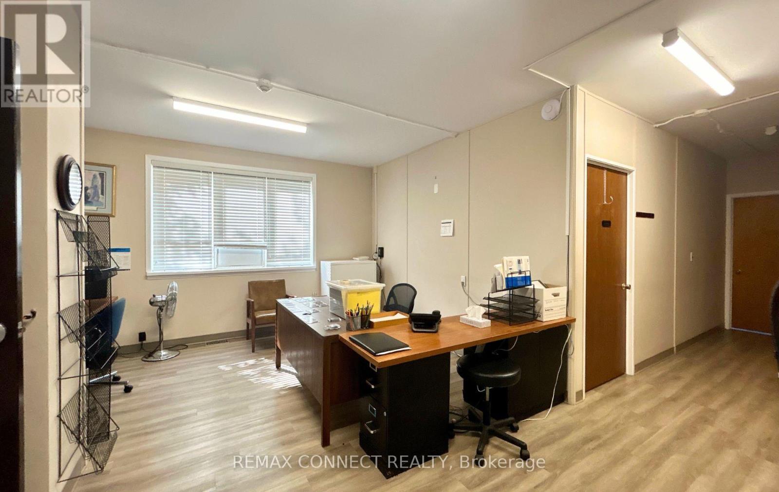 Lower&office - 676 Simcoe Street N, Oshawa, Ontario  L1G 4V7 - Photo 7 - E12736326