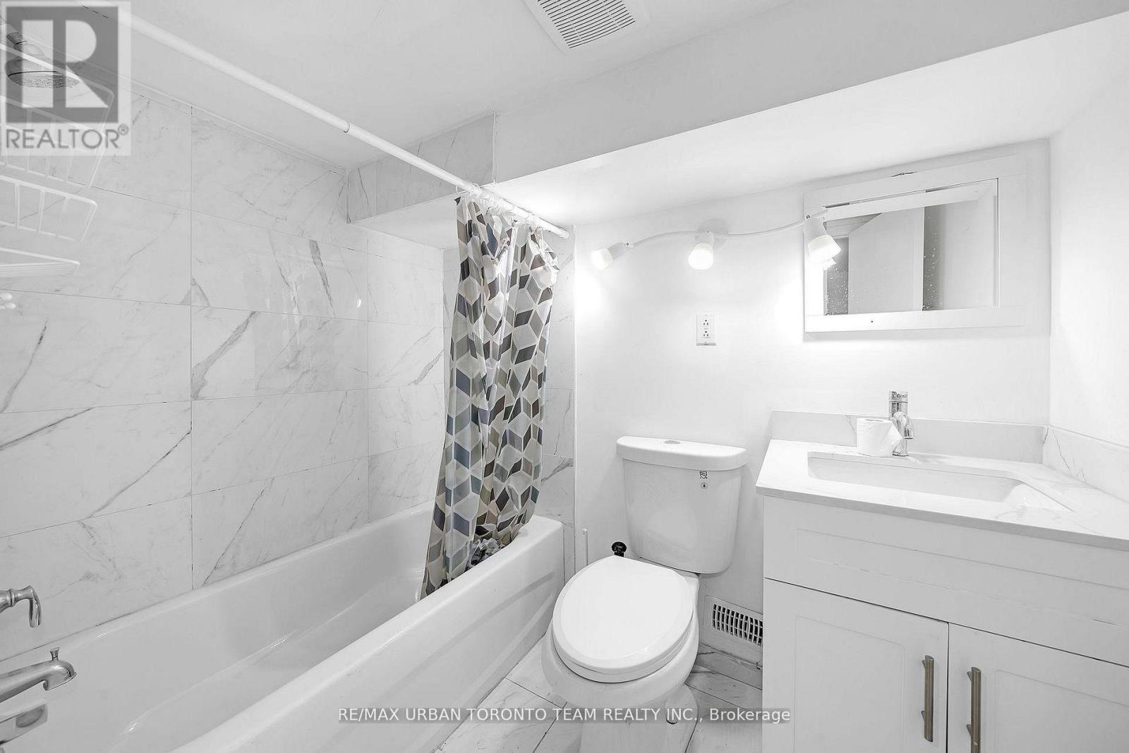 Main - 880 Dundas Street E, Toronto, Ontario  M4M 1R3 - Photo 16 - E12736366